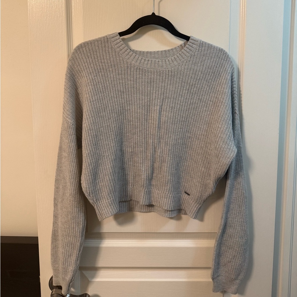 Hollister Light Gray Women's Crew Neck Sweater